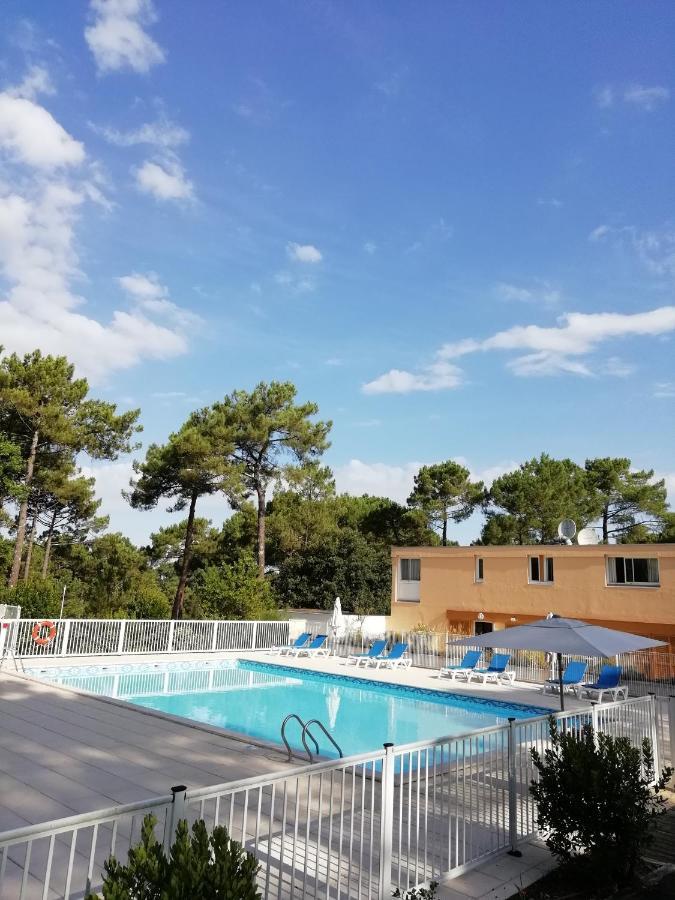 Les Grands Pins Apartment Carcans Exterior foto